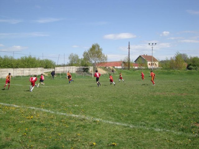 fudbaleri_april_2012_07