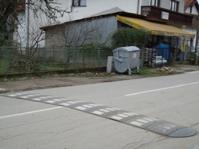 kontejneri_sedlare_2011_05